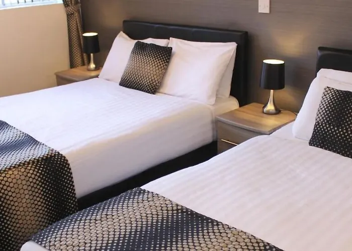 Royal SeabankAirport Hotel